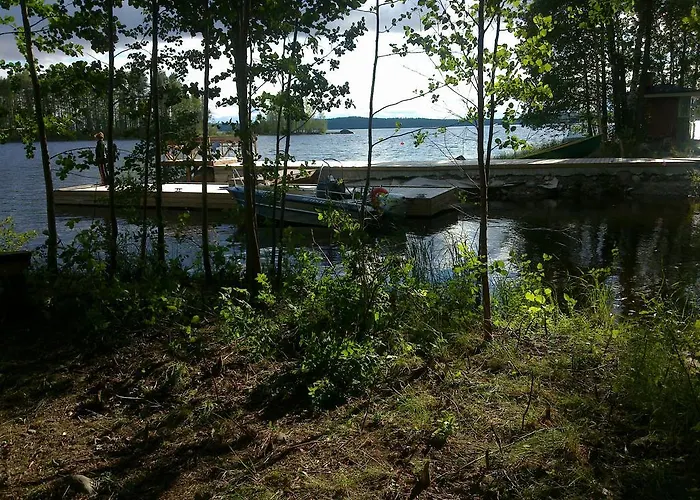 Nestorinranta ホリデーパーク 3*