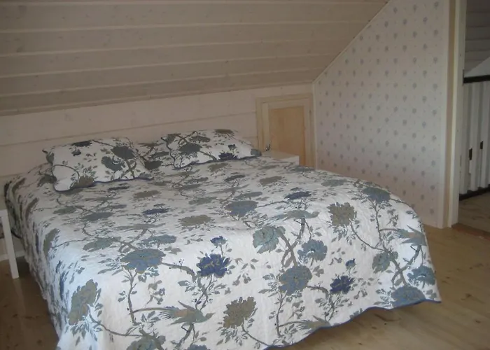 Nestorinranta 3* Lintusalo